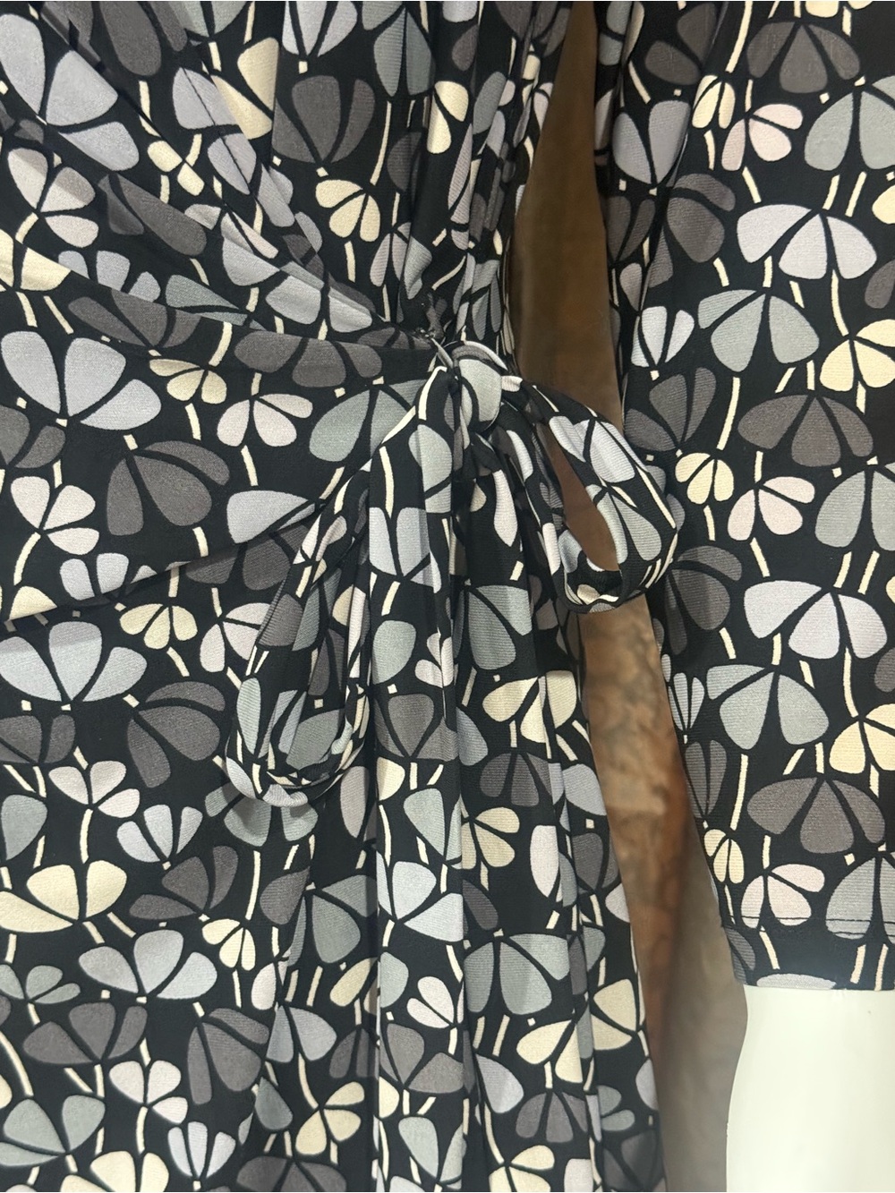 Anne Klein Gray and Cream Floral Wrap Midi Dress - Picture 3 of 9